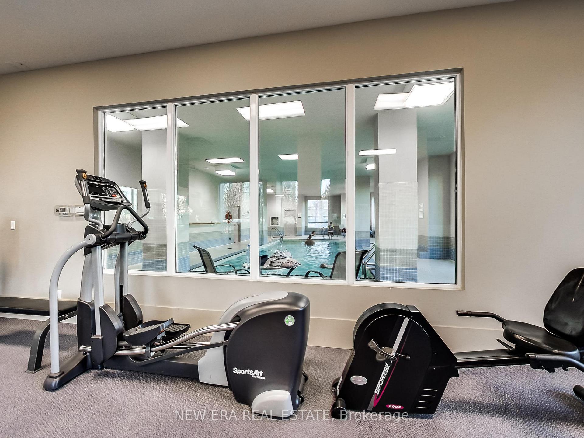 3 Bedrooms Condo at 1359 Rathburn, Mississauga For sale