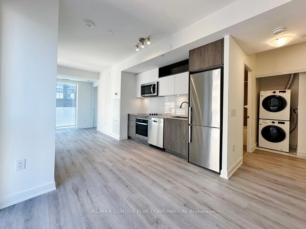2 Bedrooms Condo at 100 Dalhousie, Toronto For sale