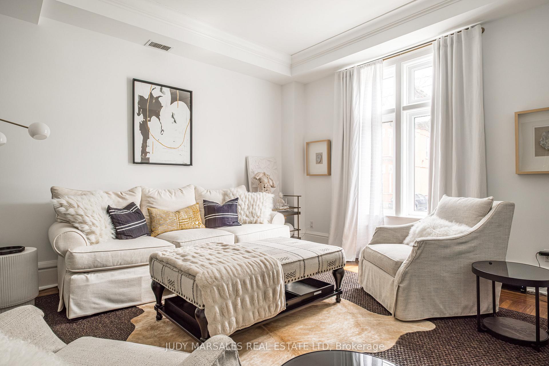 2 Bedrooms Condo at 86 Herkimer,  Hamilton For sale
