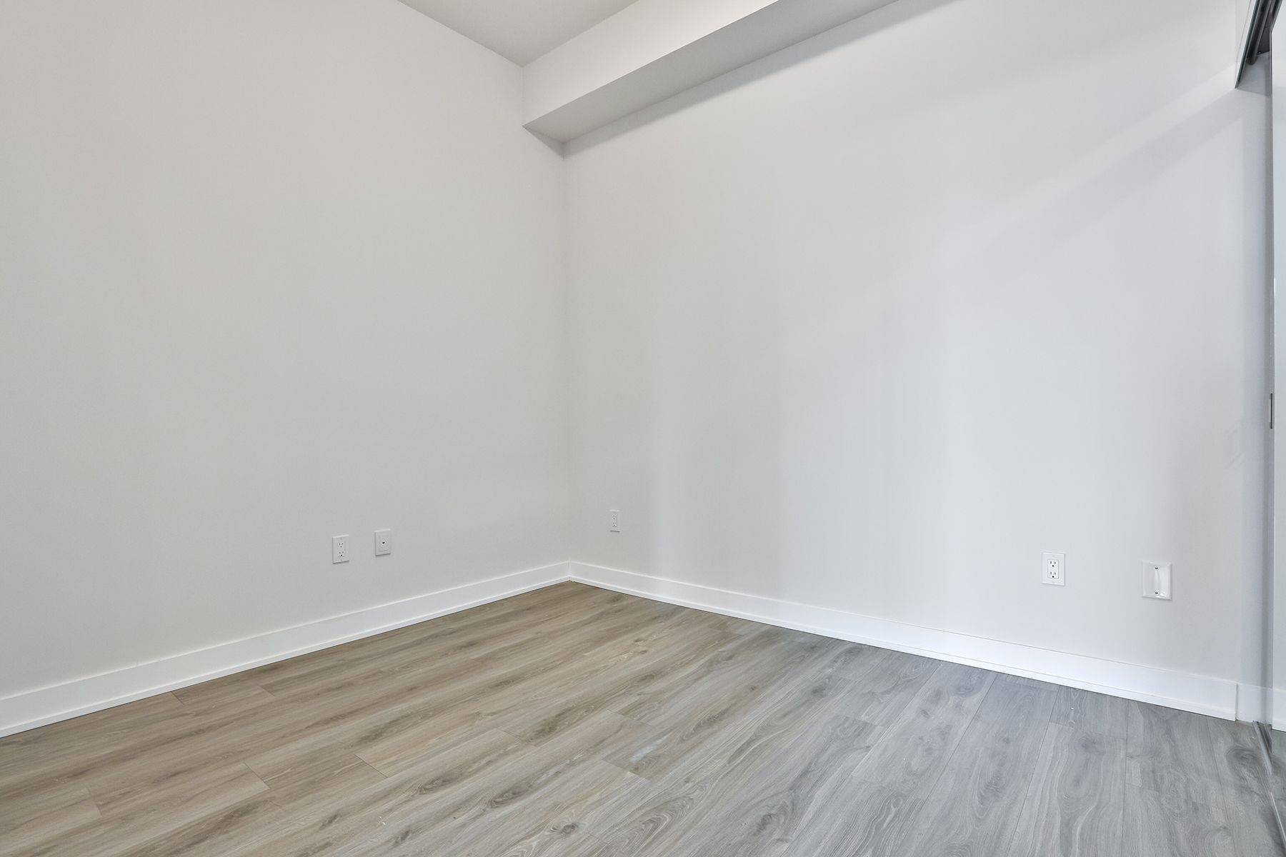 430 Square One Drive 317