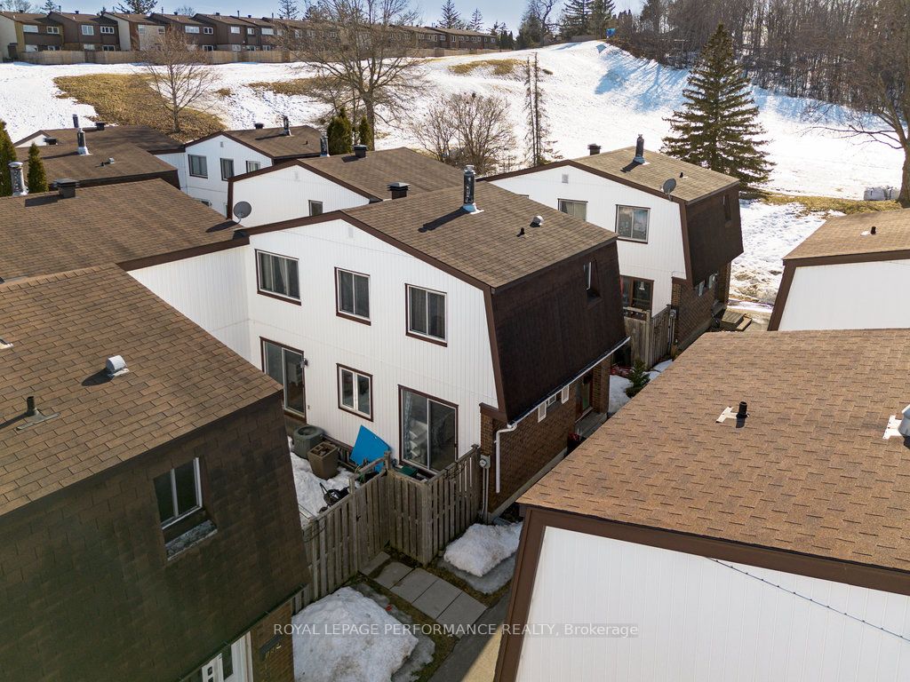 #156 - 2166 Loyola Avenue, BeaconHillNorthSouthandArea, ON K1J 8H5