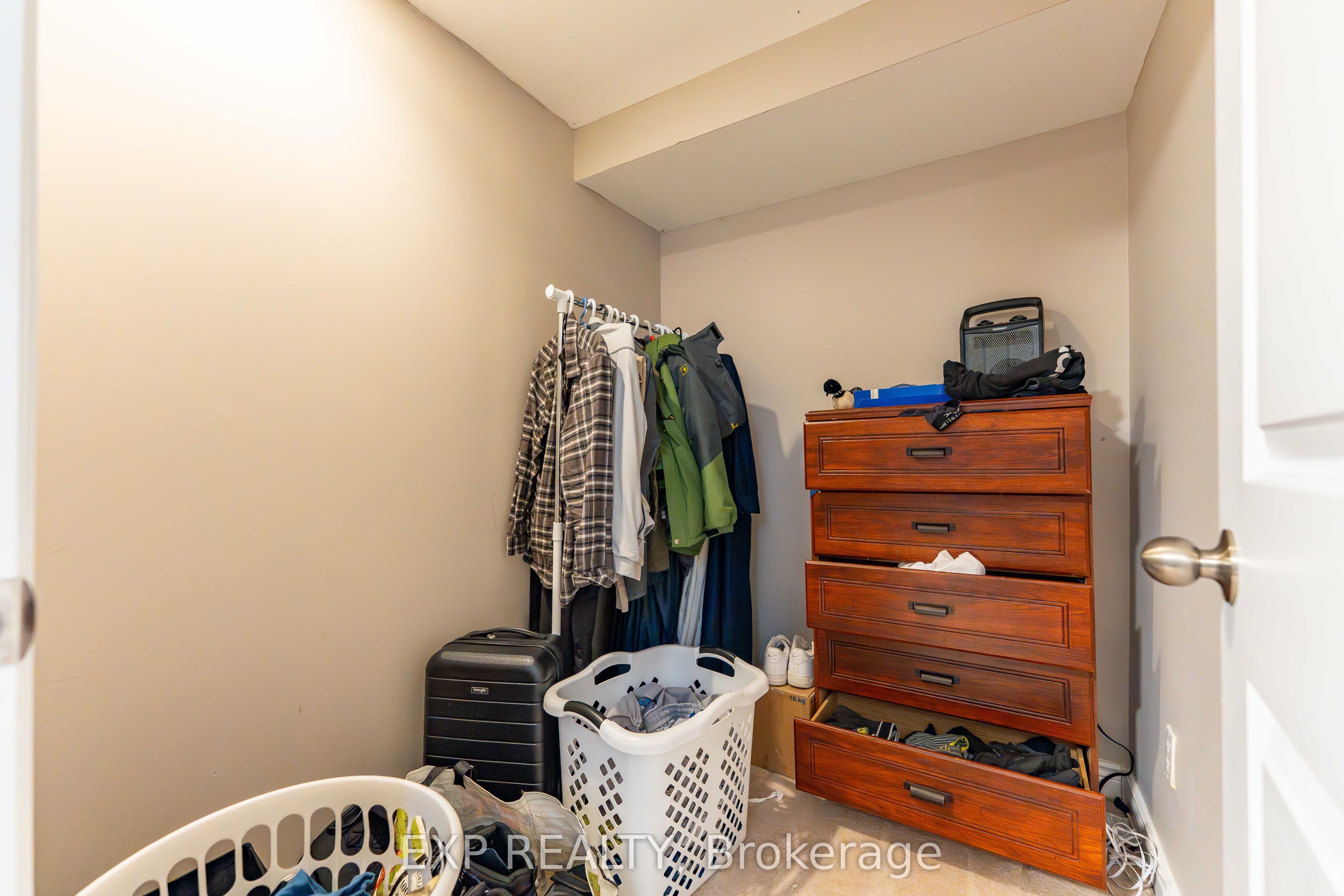 15 Mayford Avenue, Barrhaven, ON K2G 6A7