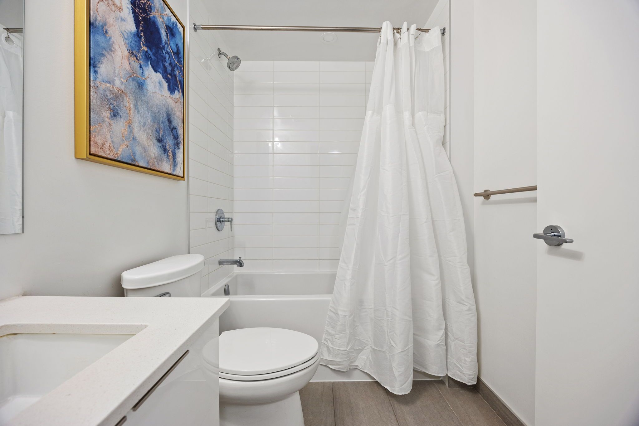 357 King Street W 3507