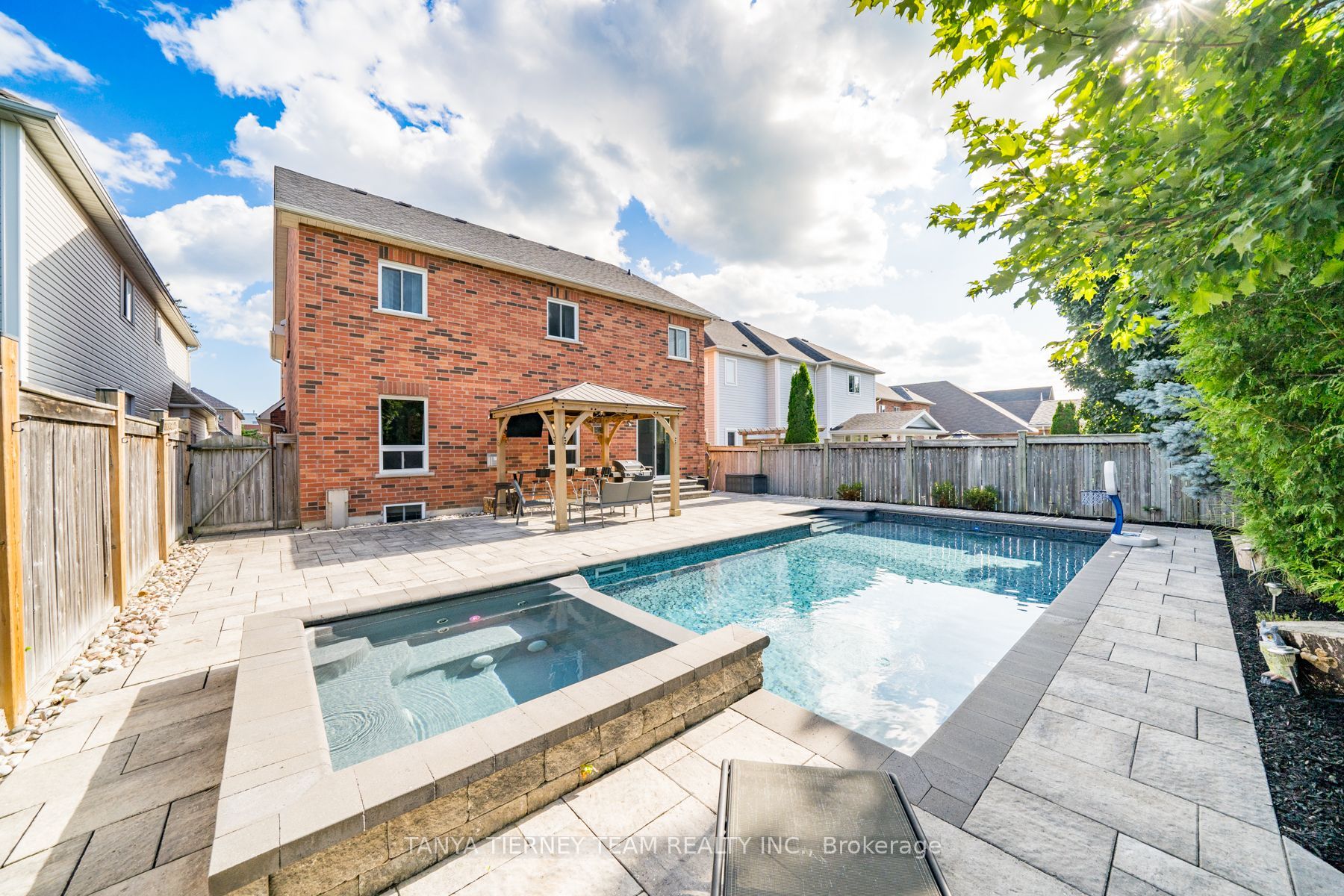 8 Nathan Avenue