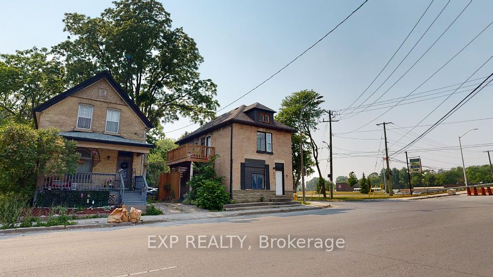 553 Quebec Street, London East, ON N5W 3Y9