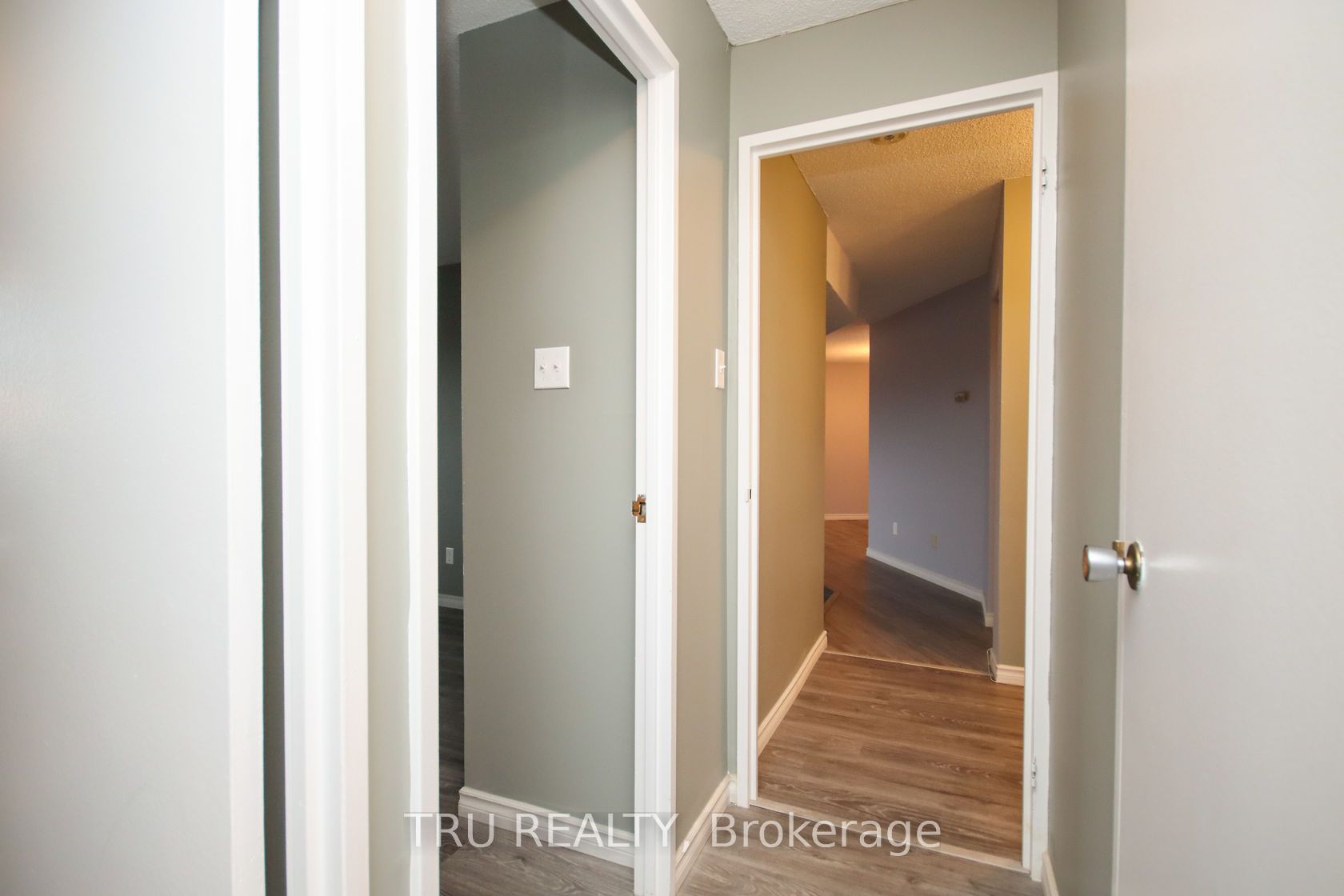 1081 AMBLESIDE Drive, #1604