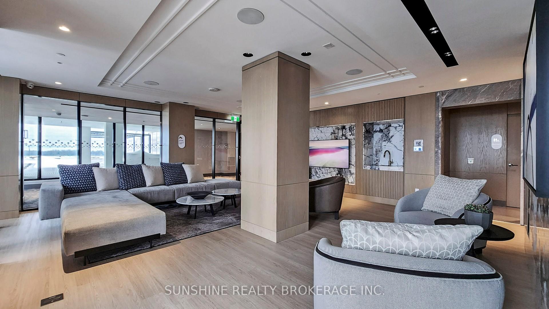 3 Bedrooms Condo at 118 Merchants’ Wharf, Toronto For sale