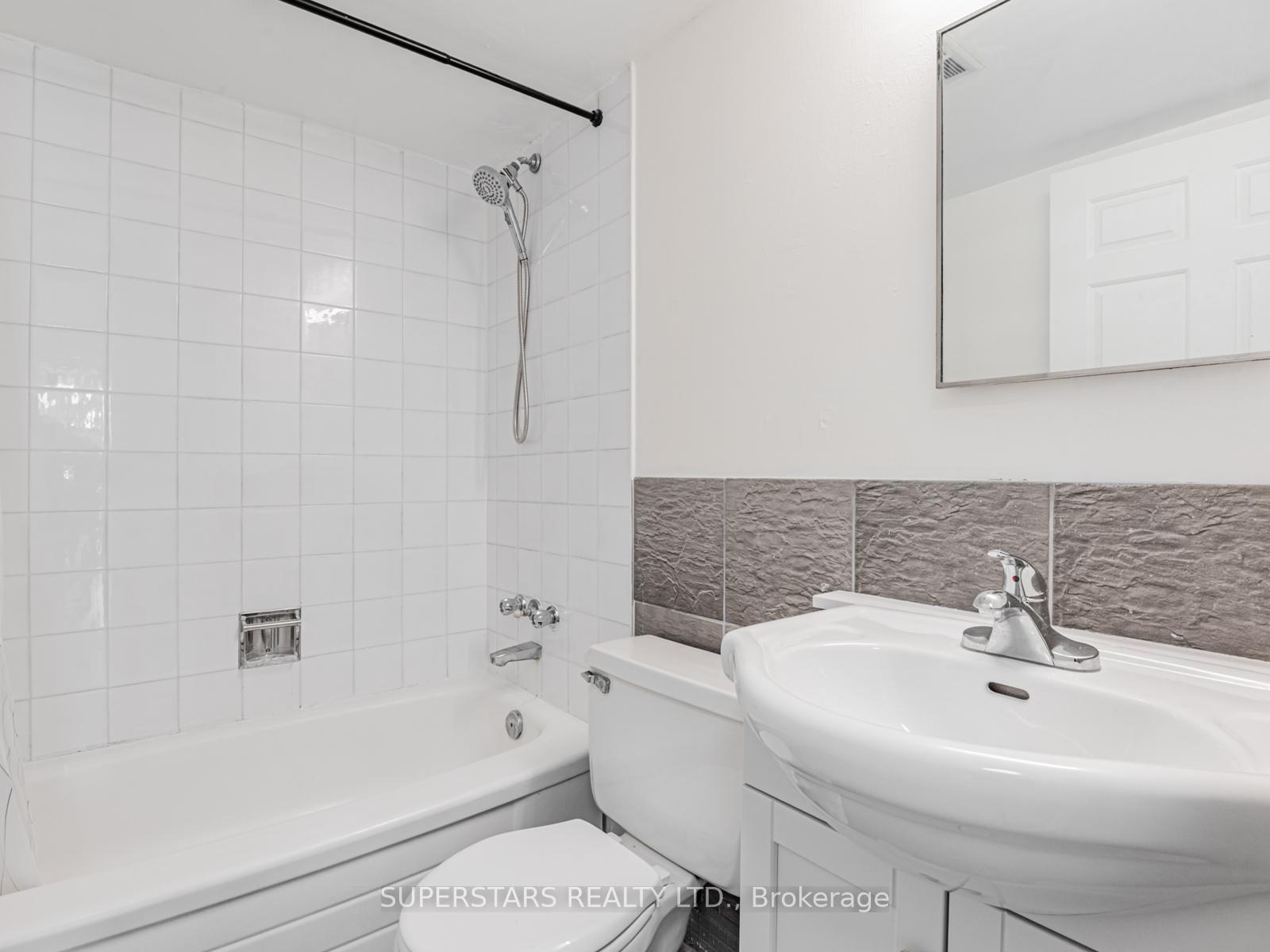 1 Bedroom Condo at 99 Blackwell, Toronto For sale