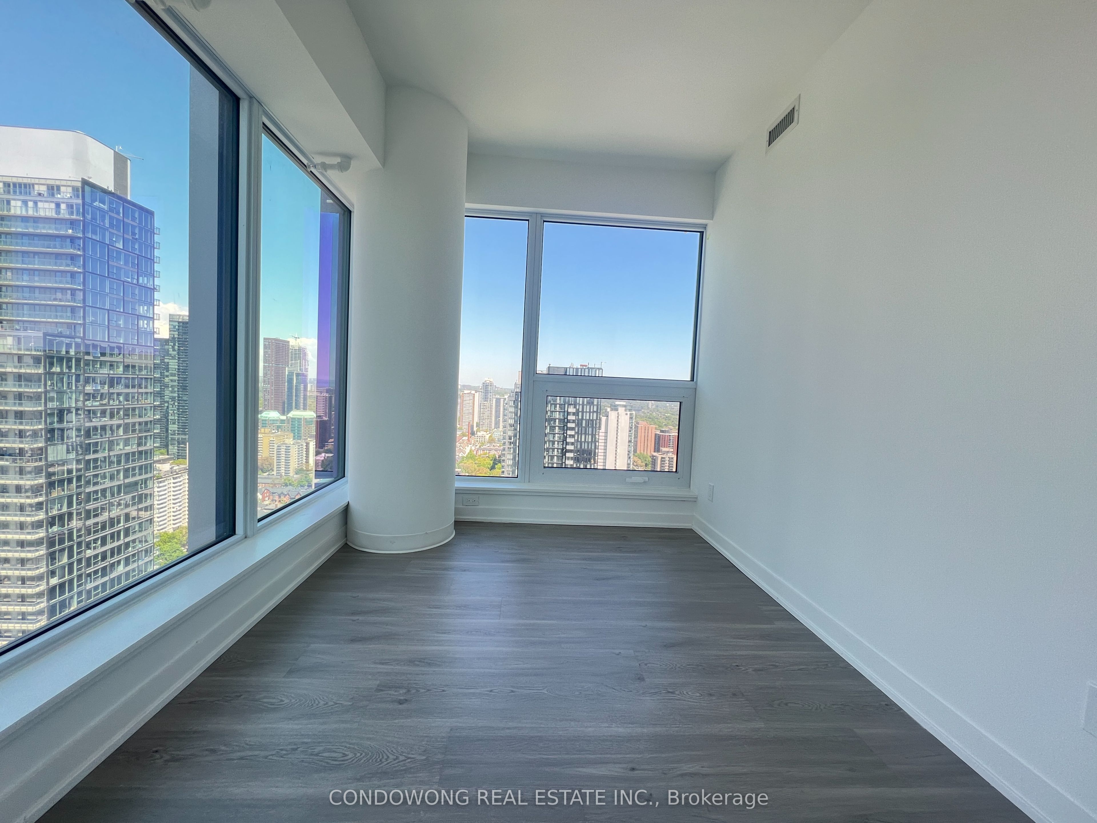 8 Wellesley Street W, #4109