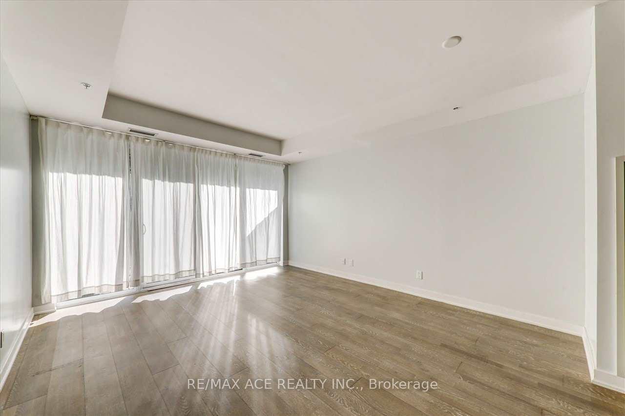 1 Bedroom Condo at 1960 Queens, Toronto For sale