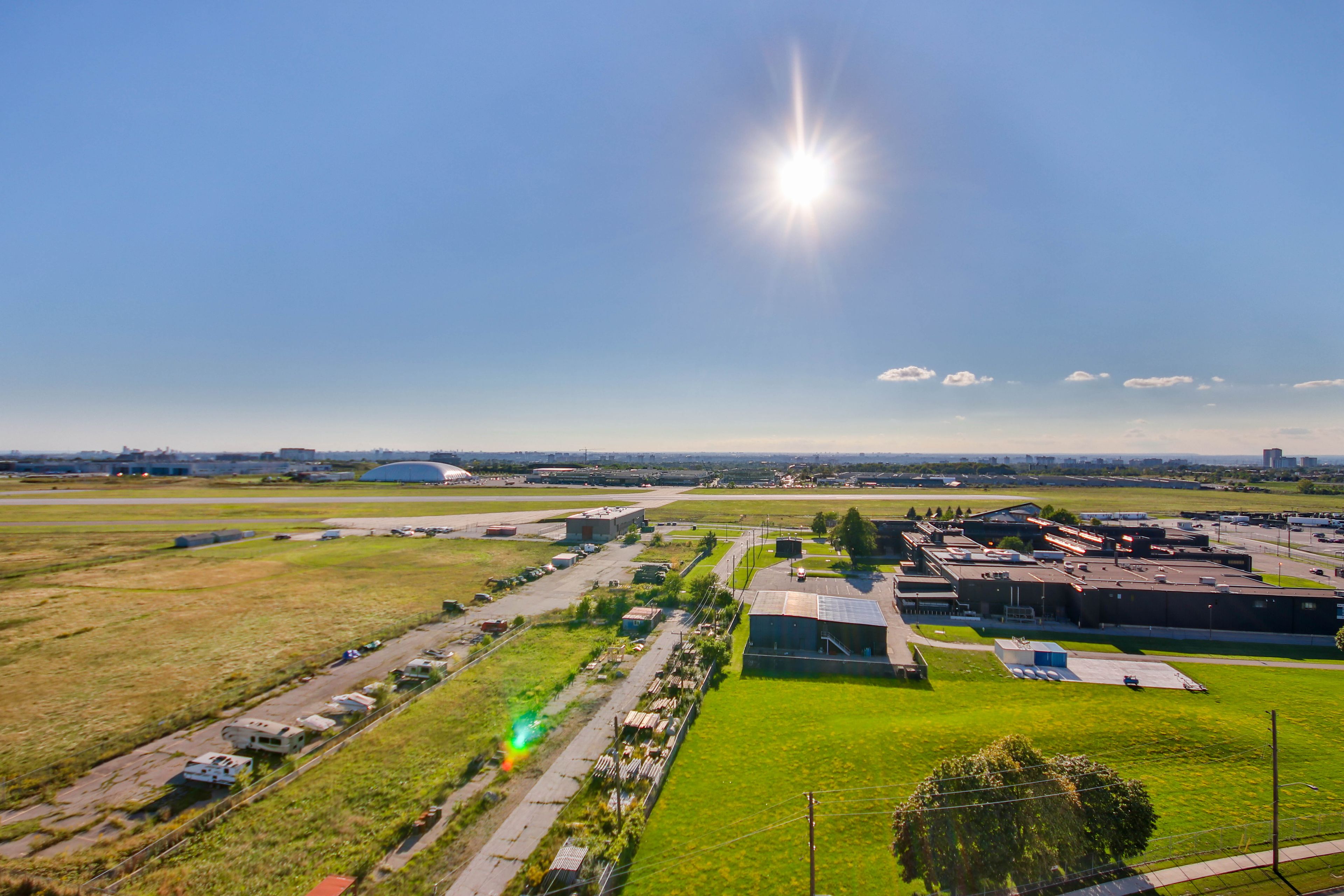 1070 Sheppard Avenue W 1508