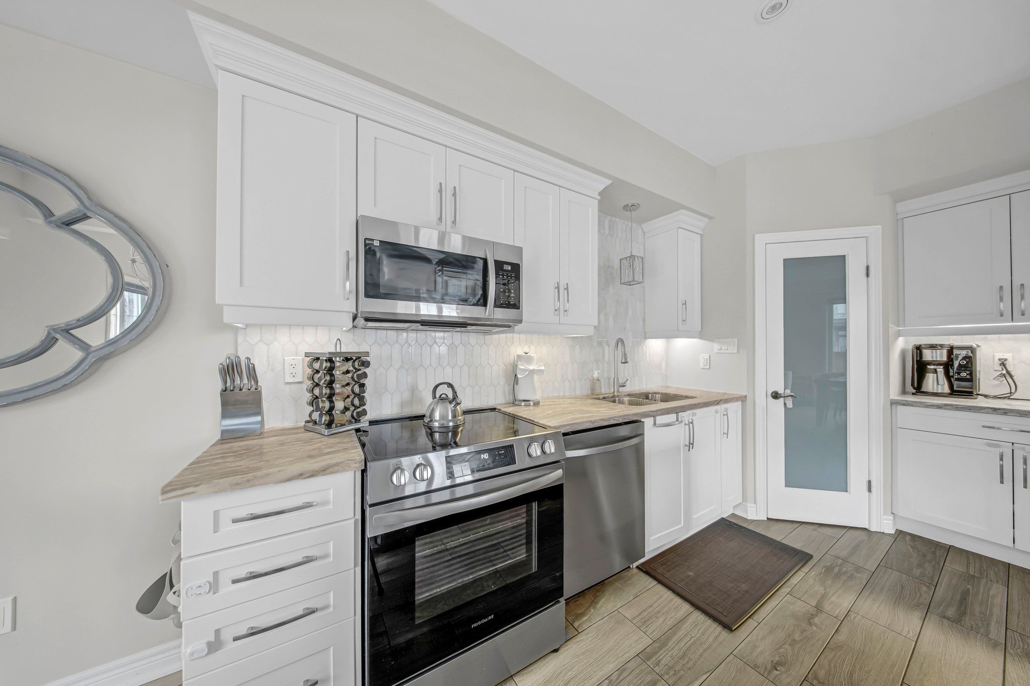 106 Shoreview Place