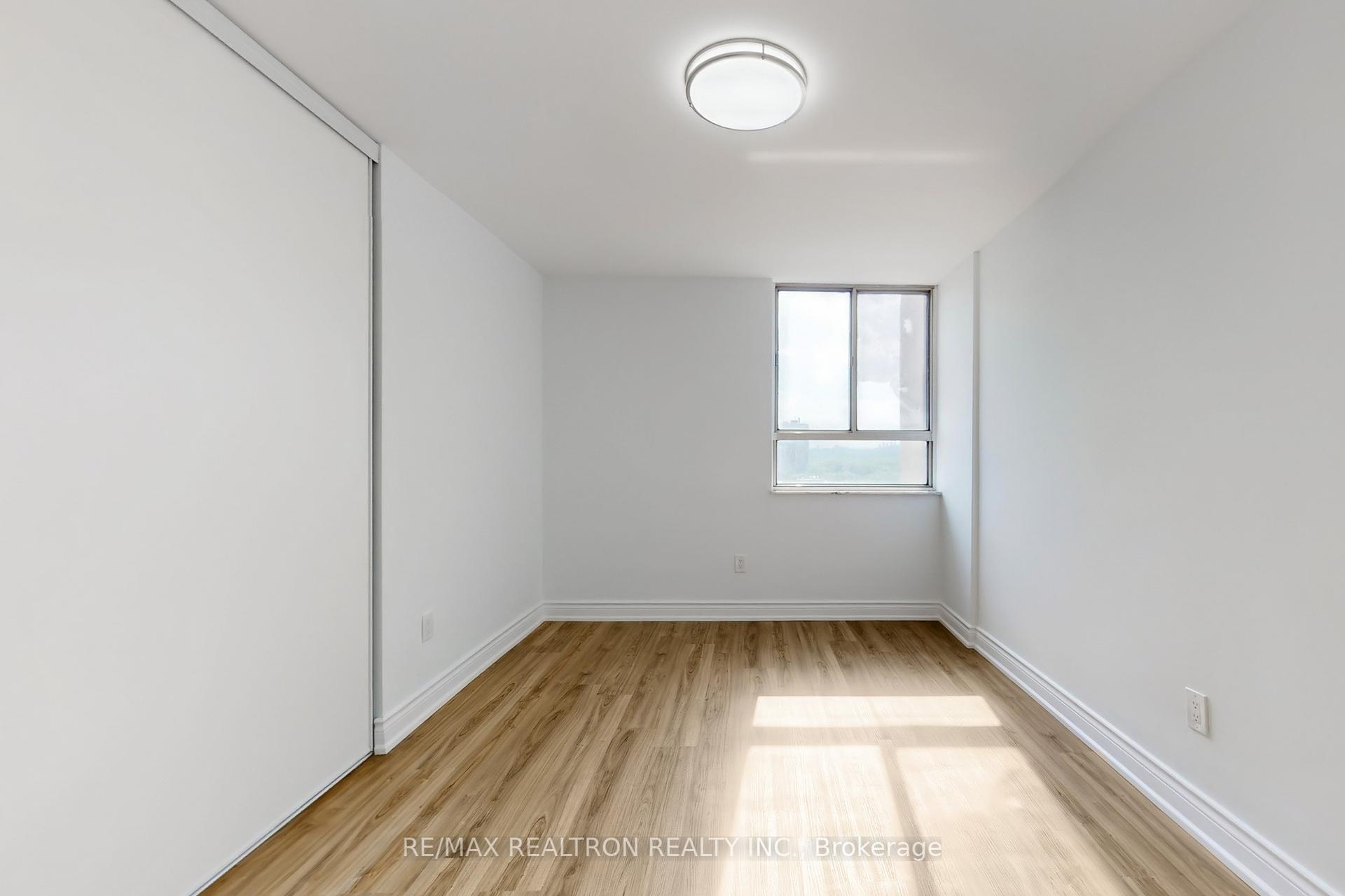 3 Bedrooms Condo at 1 Massey, Toronto For sale