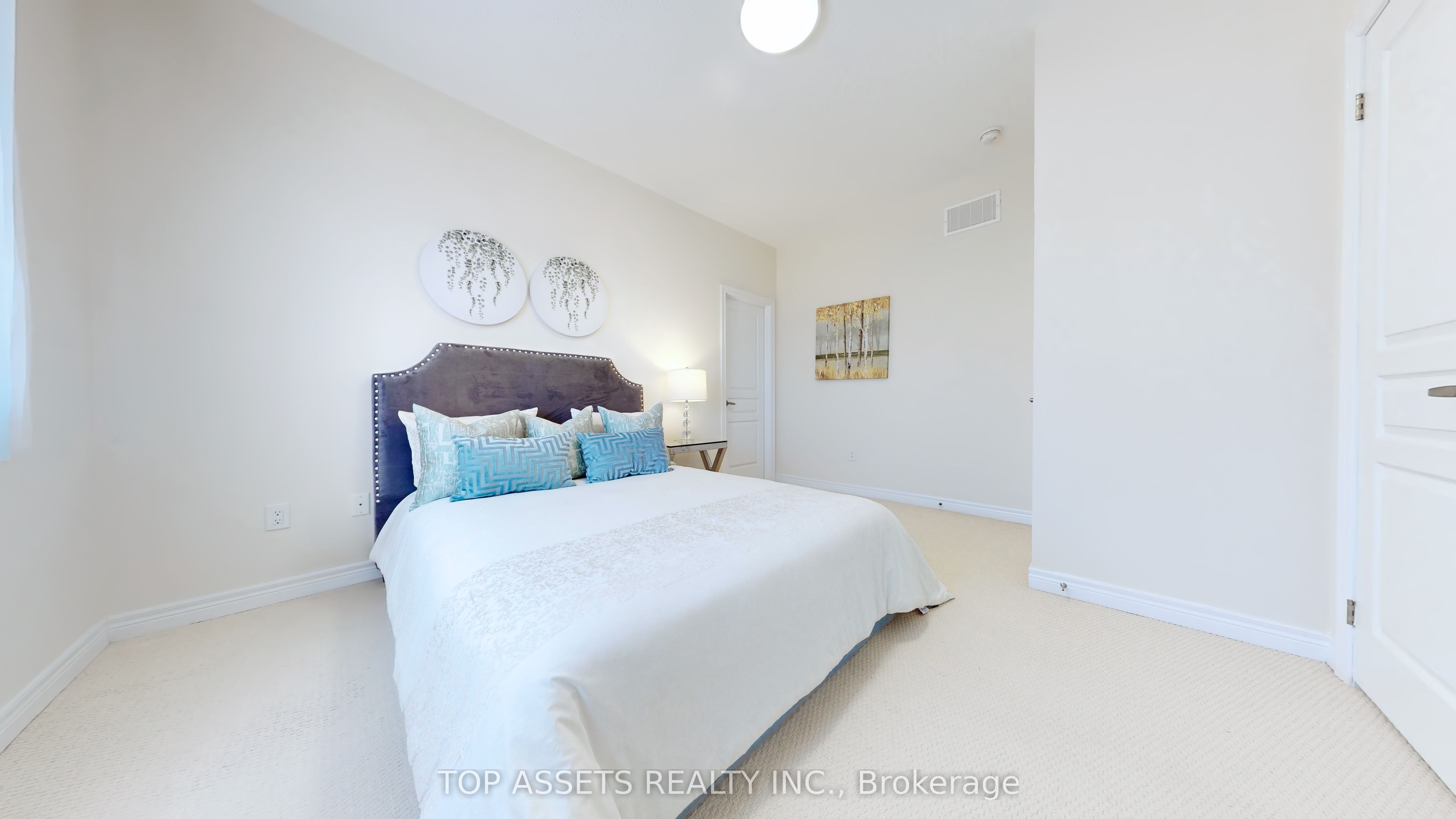 97 Meadowsweet Lane