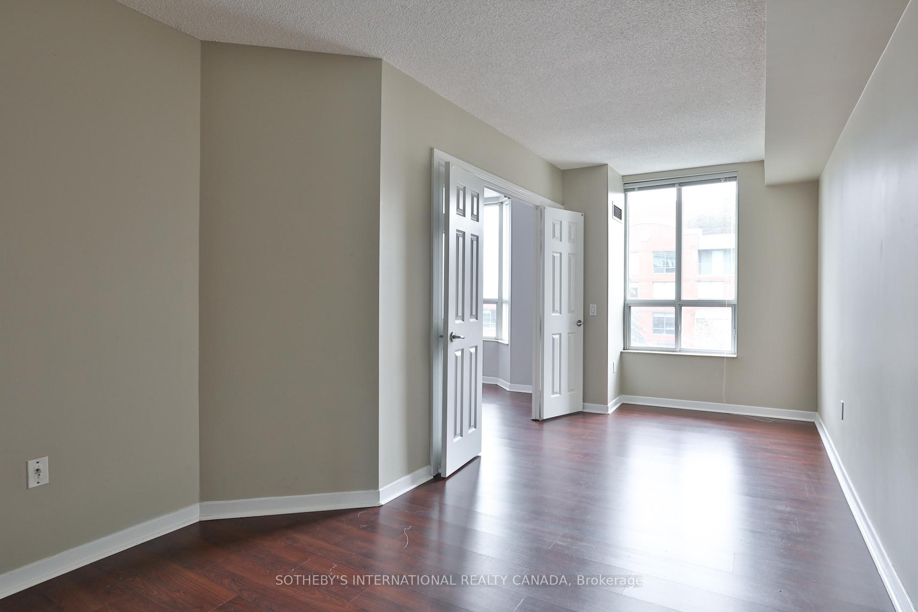 2 Bedrooms Condo at 284 Bloor, Toronto For sale