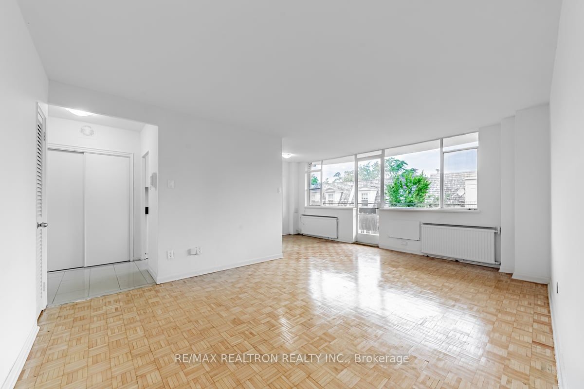 25 Bedford Road, #205