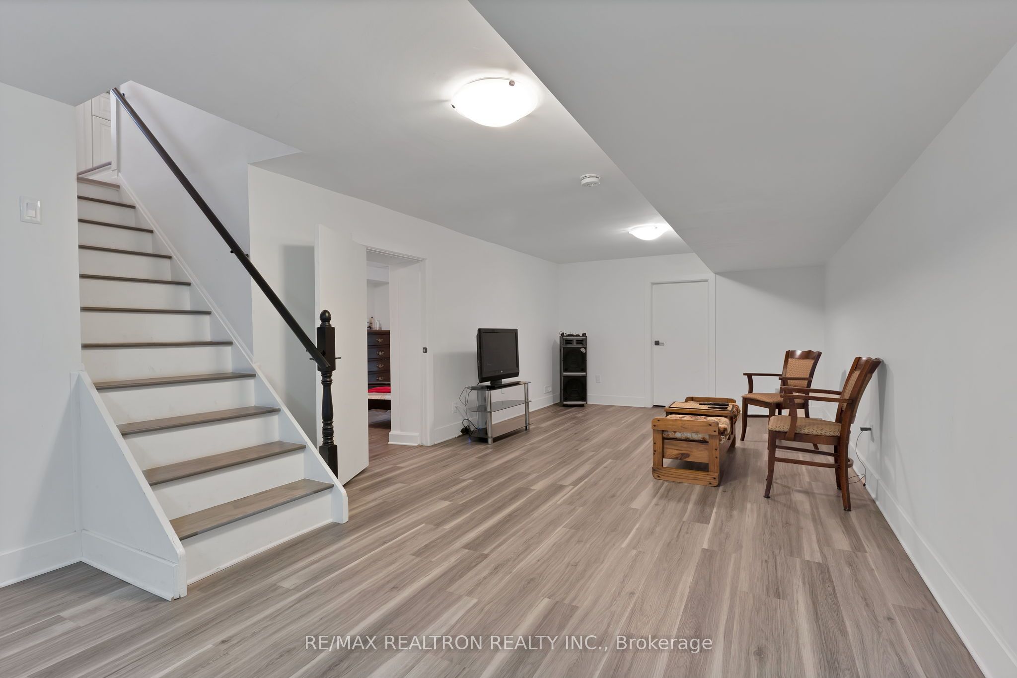 891 Riverside Drive