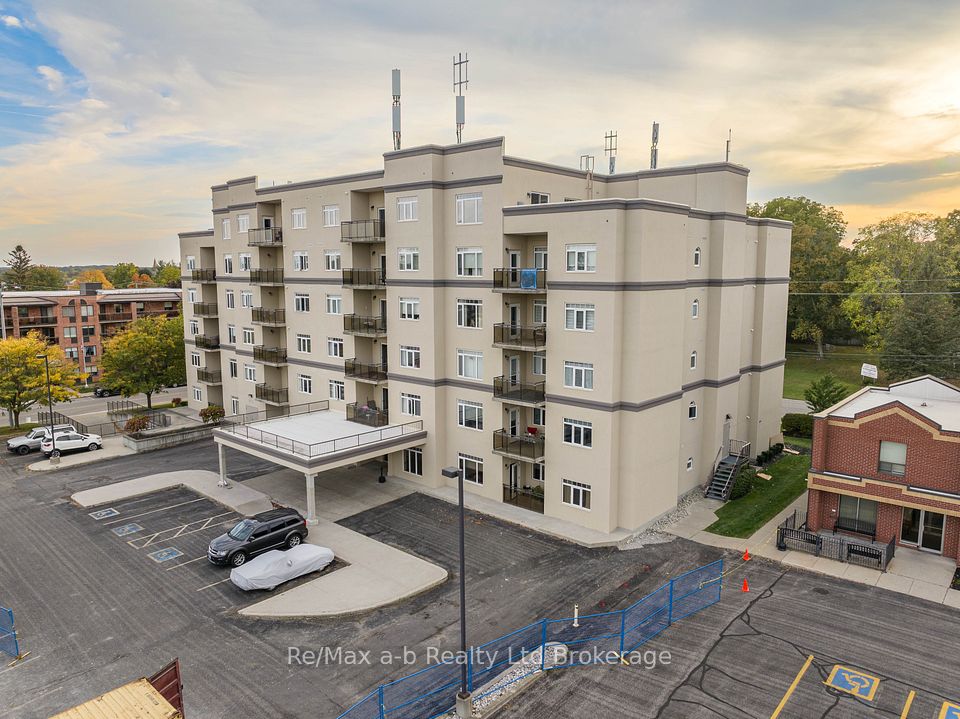 #604 - 80 Bridge Street, Tillsonburg, ON N4G 1T2