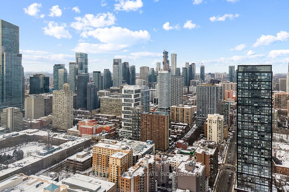 251 Jarvis