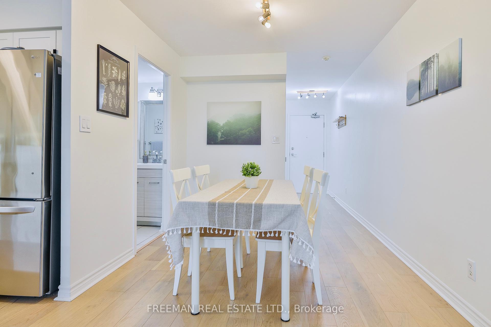 1 Bedroom Condo at 3 Rean Dr, Toronto For sale