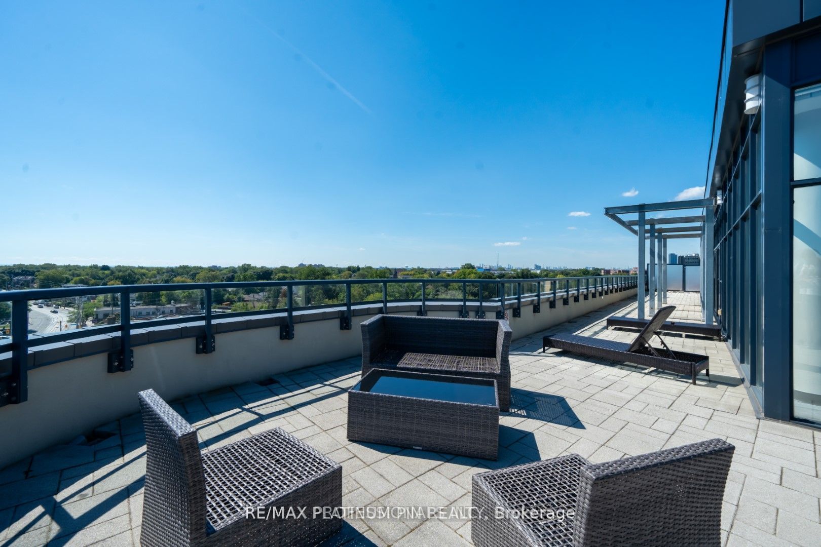 11 Superior Avenue, #812