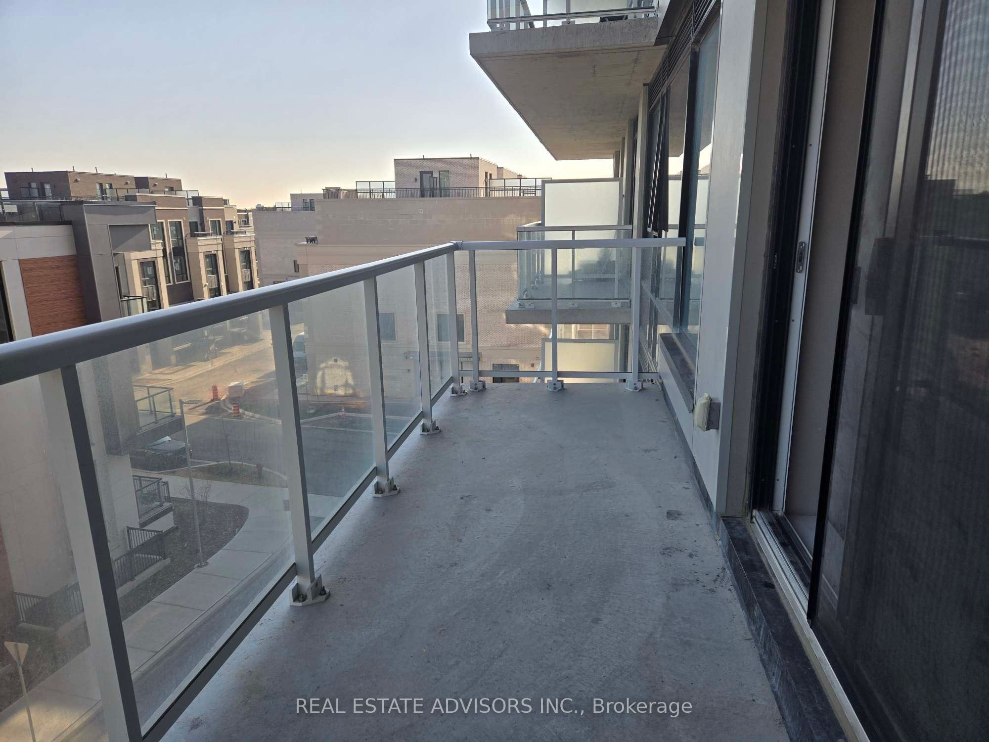 2 David Eyer Road, #422