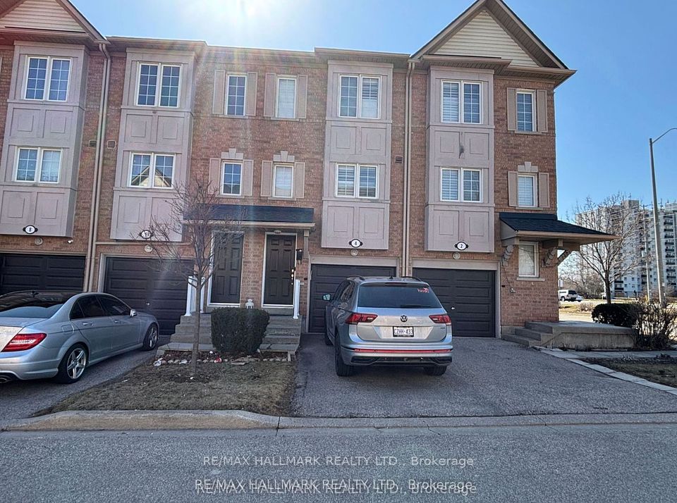 1128 Dundas Street