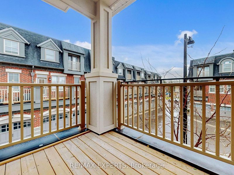 5 Amherst Circle