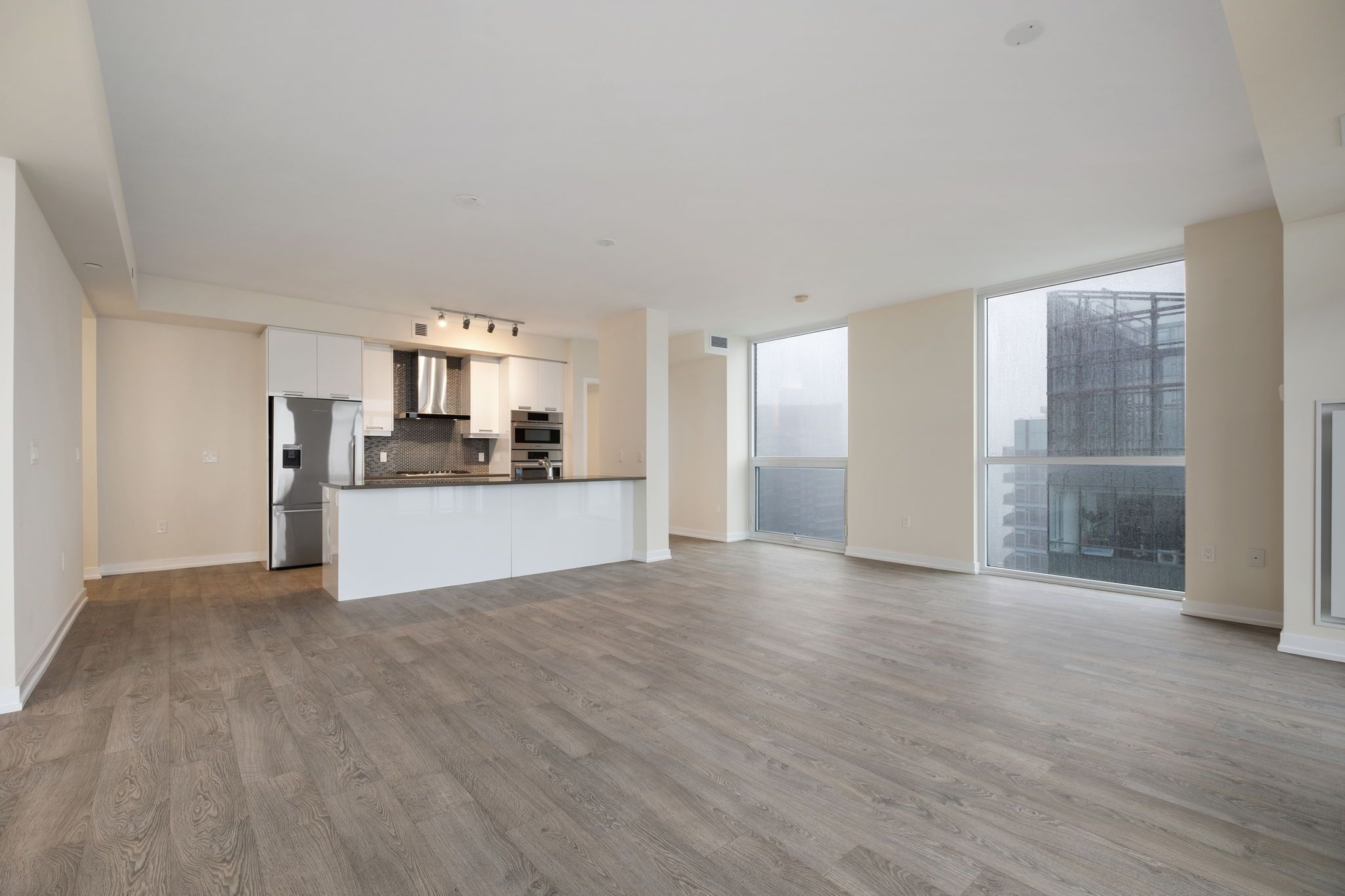 99 John Street 4504