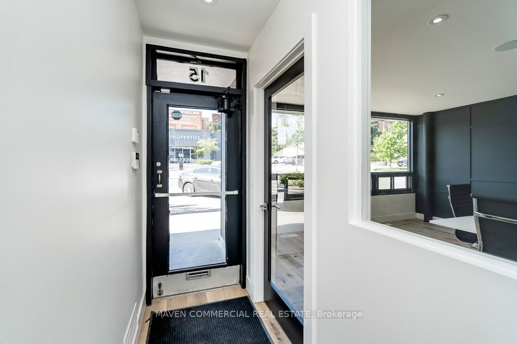 15 Collier Street