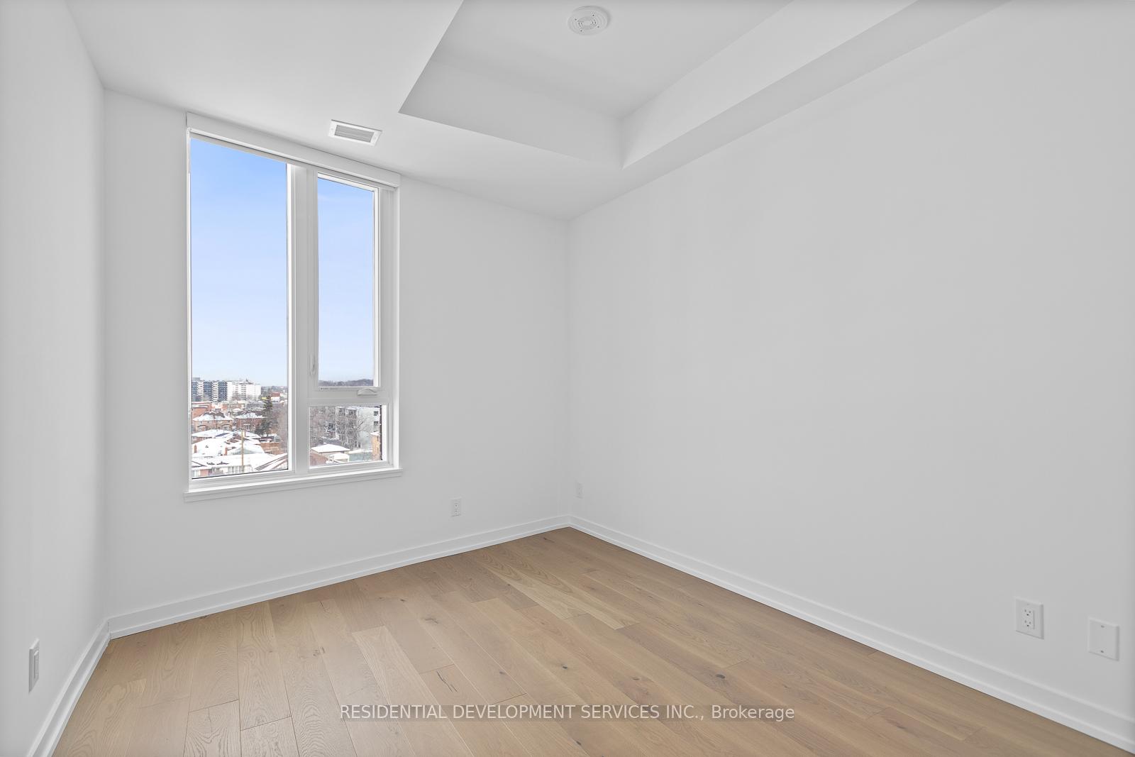 3 Bedrooms Condo at 3100 Keele,  Toronto For sale