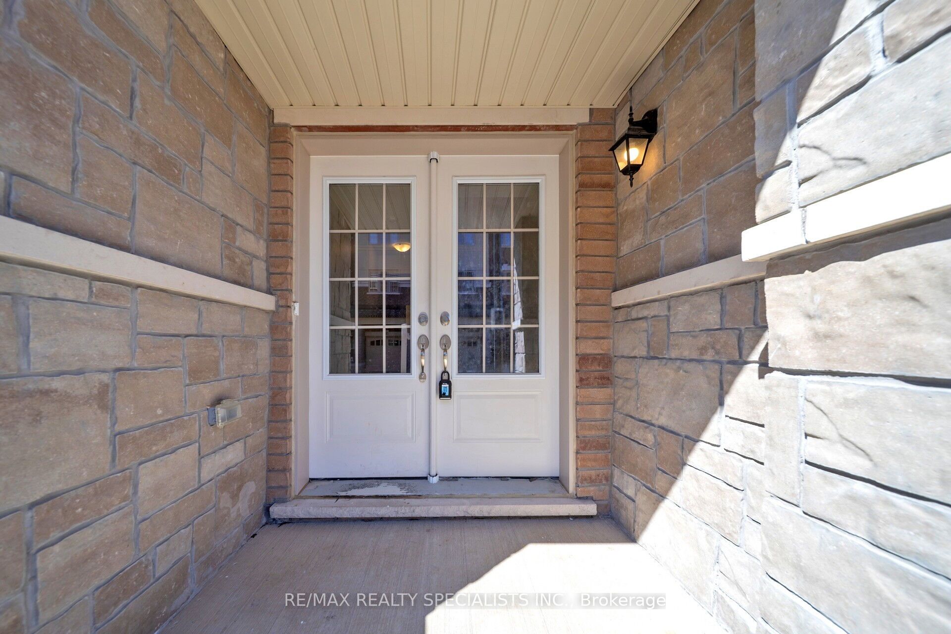 68 First Street, #28