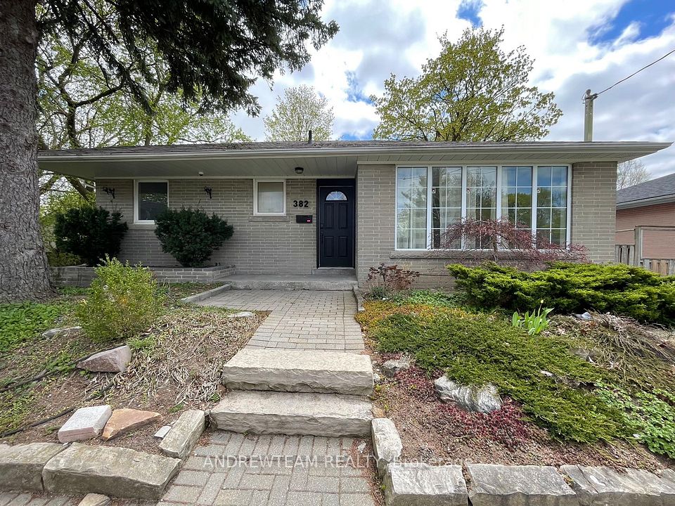 382 Lynett
