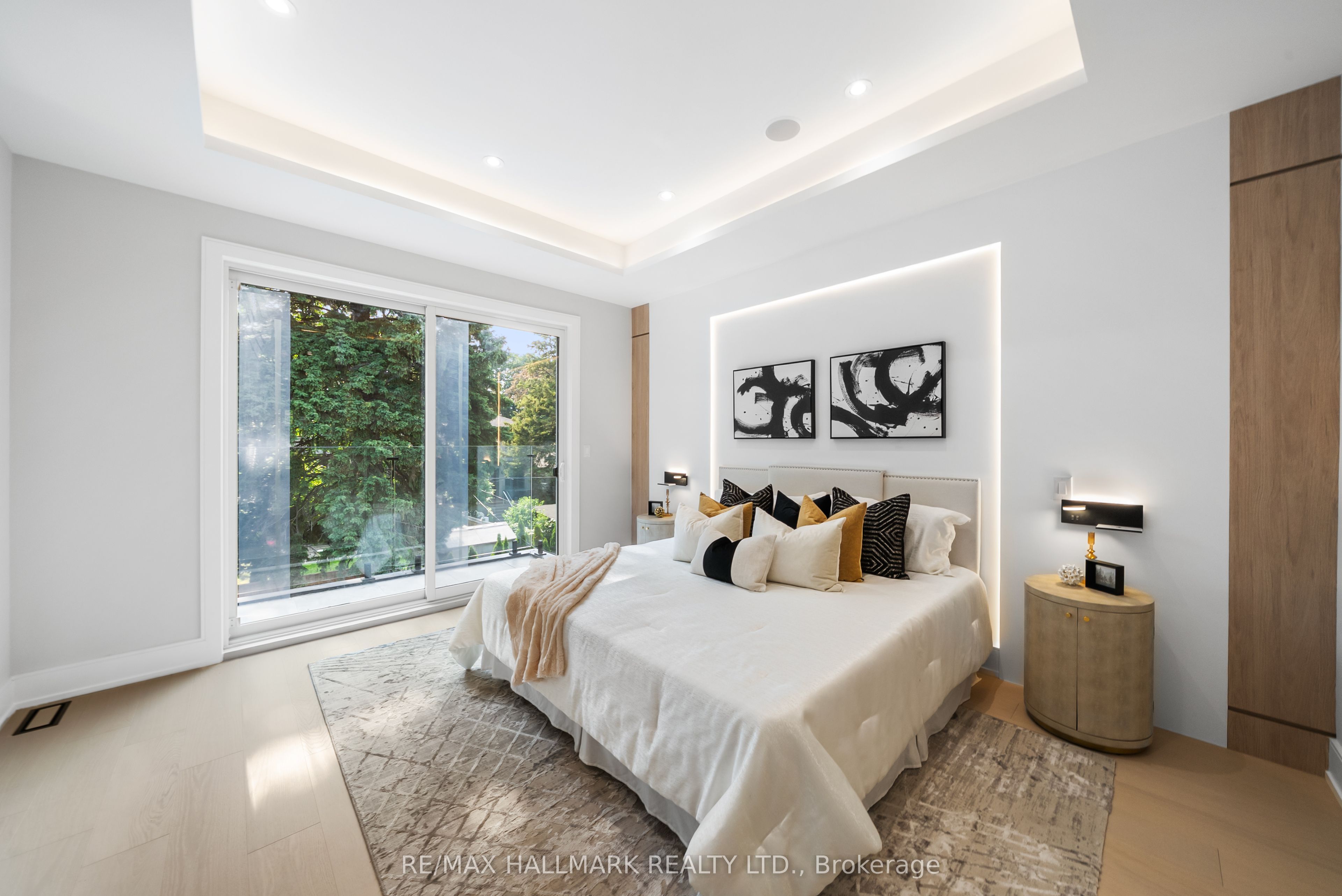 112 Randolph Road