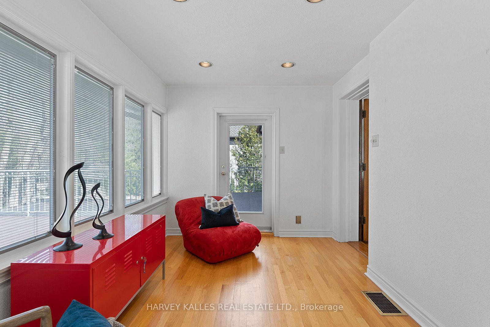 240 Russell Hill Road