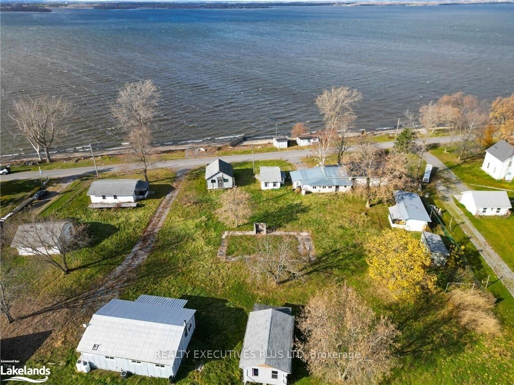 388 N Big Island Road, Prince Edward County, ON K0K 1W0