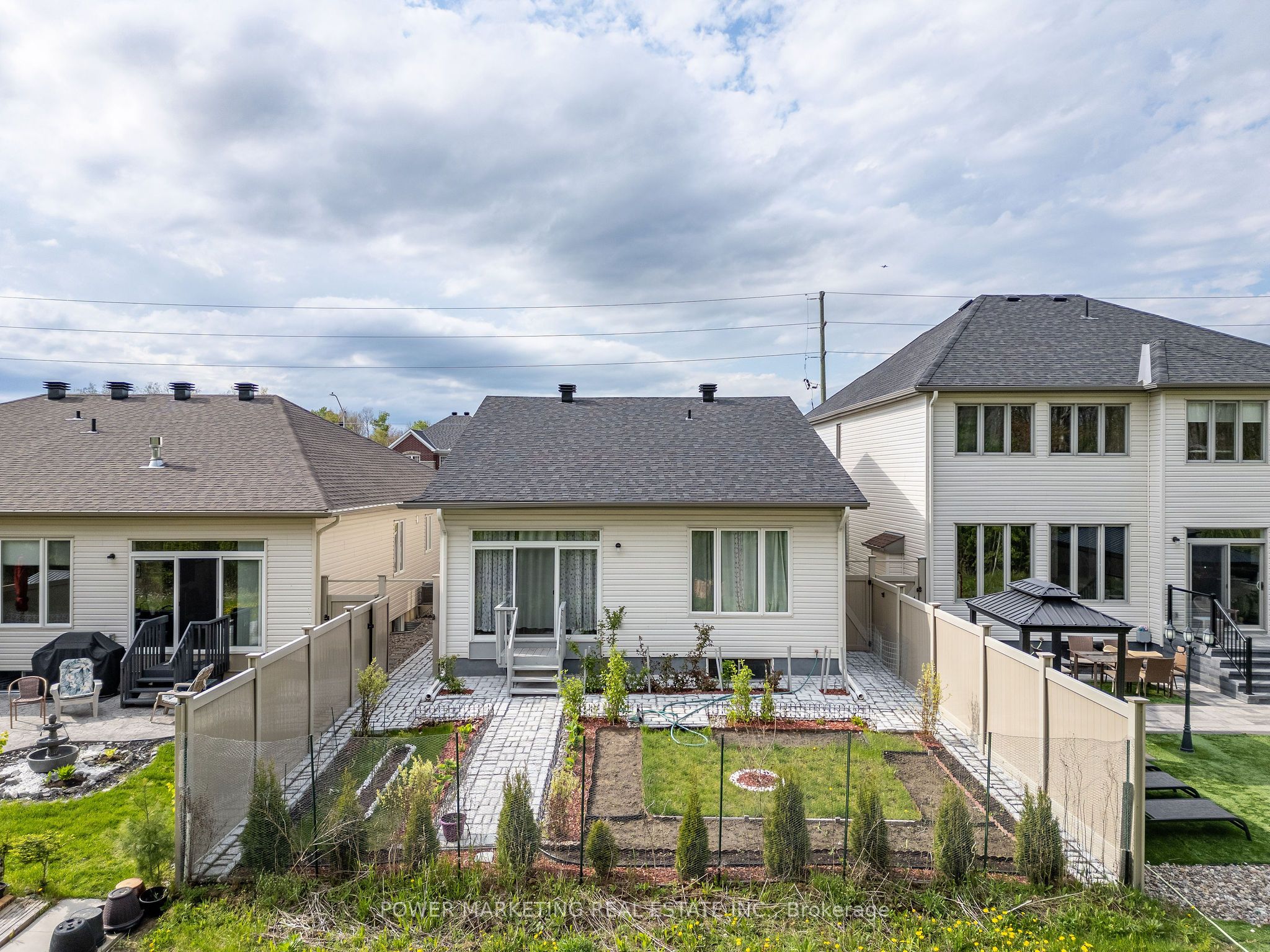 6356 RENAUD Road