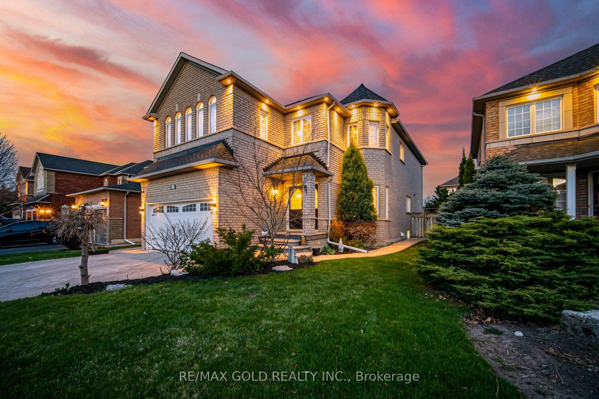 55 Royal Valley Drive