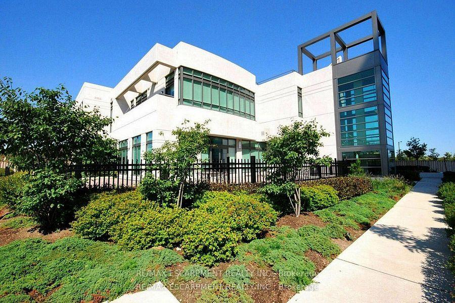 1 Bedroom Condo at 335 Rathburn, Mississauga For sale