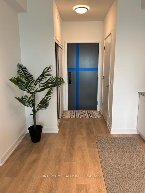 1 Bedroom Condo at 345 Wheat Boom, Oakville For sale