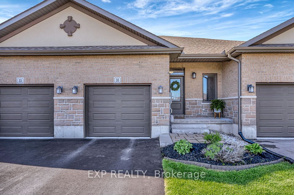 31 Farmington Crescent