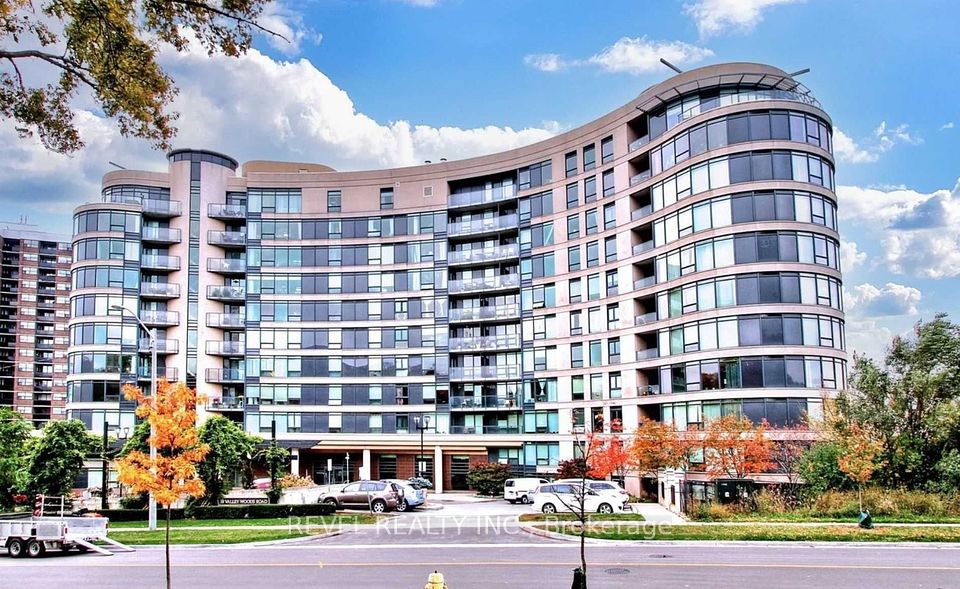 #Gph 06 - 18 Valley Woods Road, Toronto, ON M3A 0A1