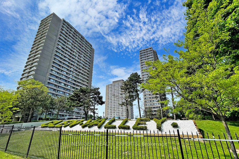 735 Don Mills