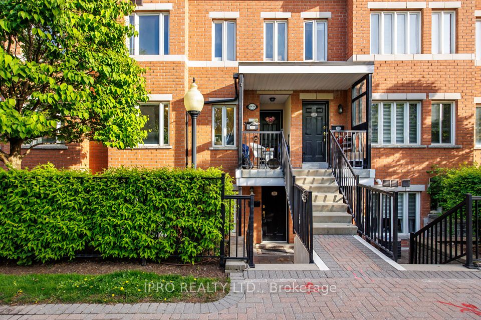 #716 - 312 John Street, Markham, ON L3T 0A7
