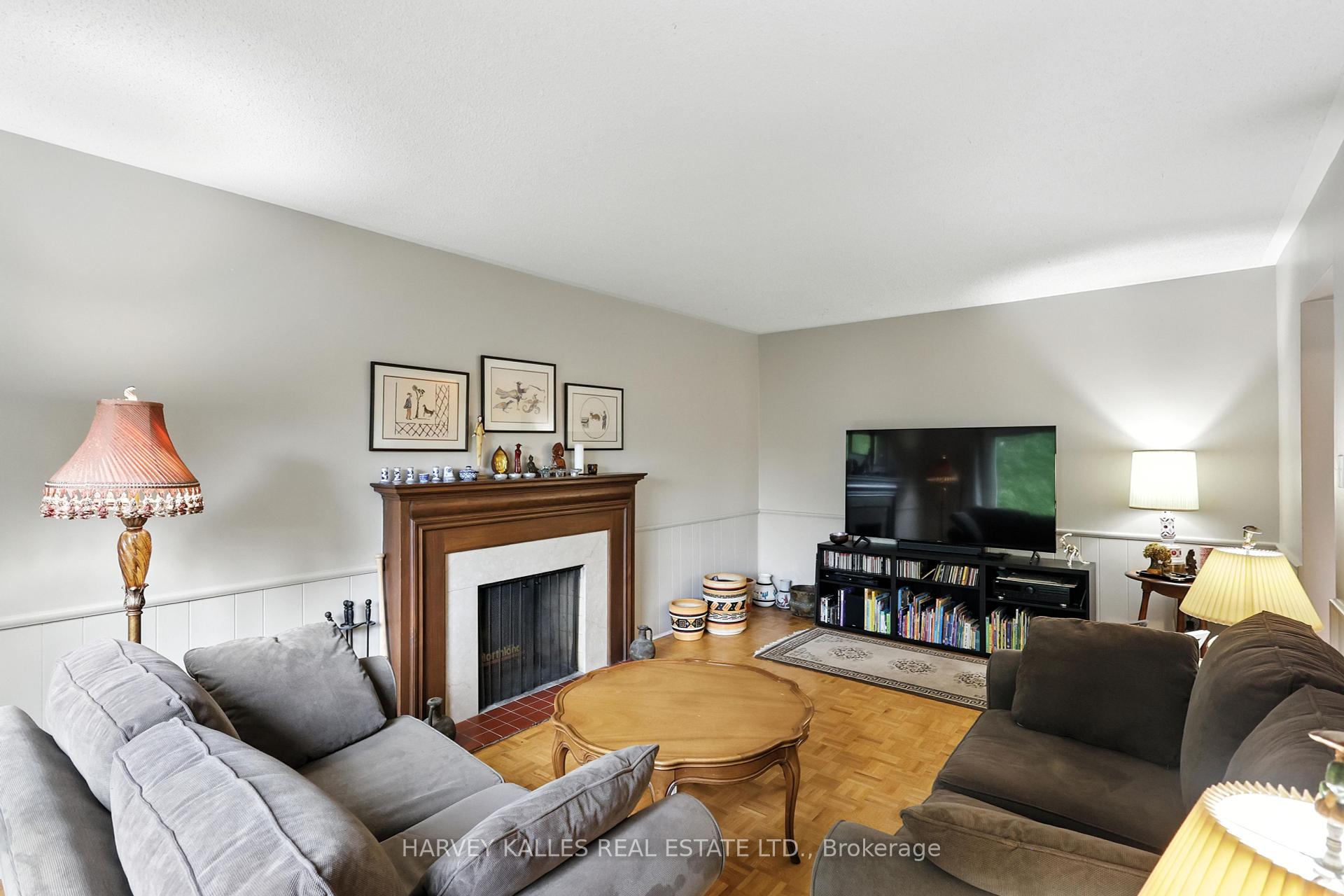 62 Aberfeldy Crescent