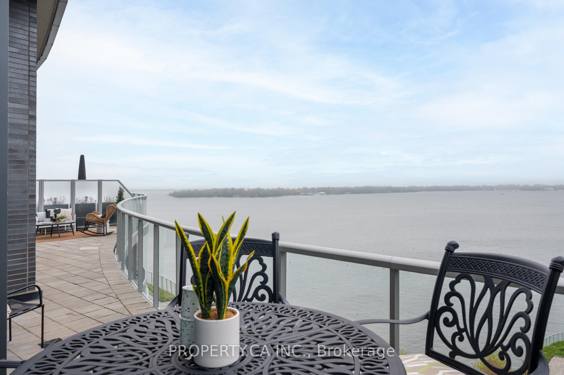 3 Bedrooms Condo at 1 Edgewater, Toronto For sale