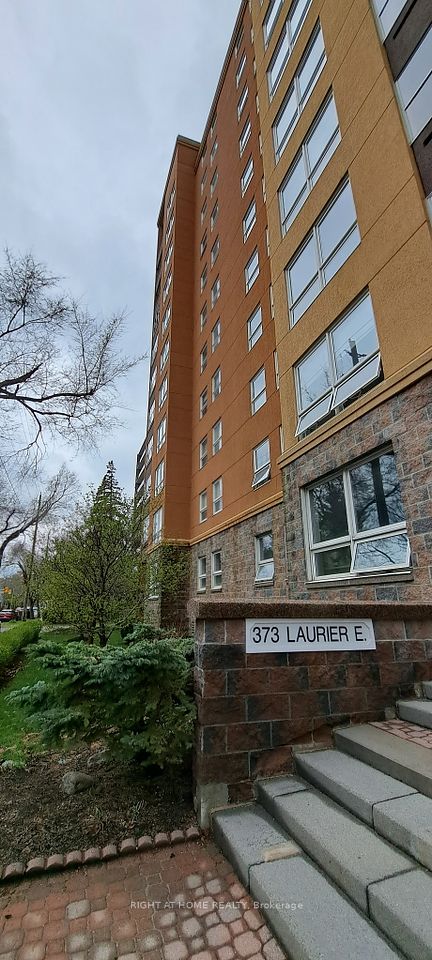 373 Laurier