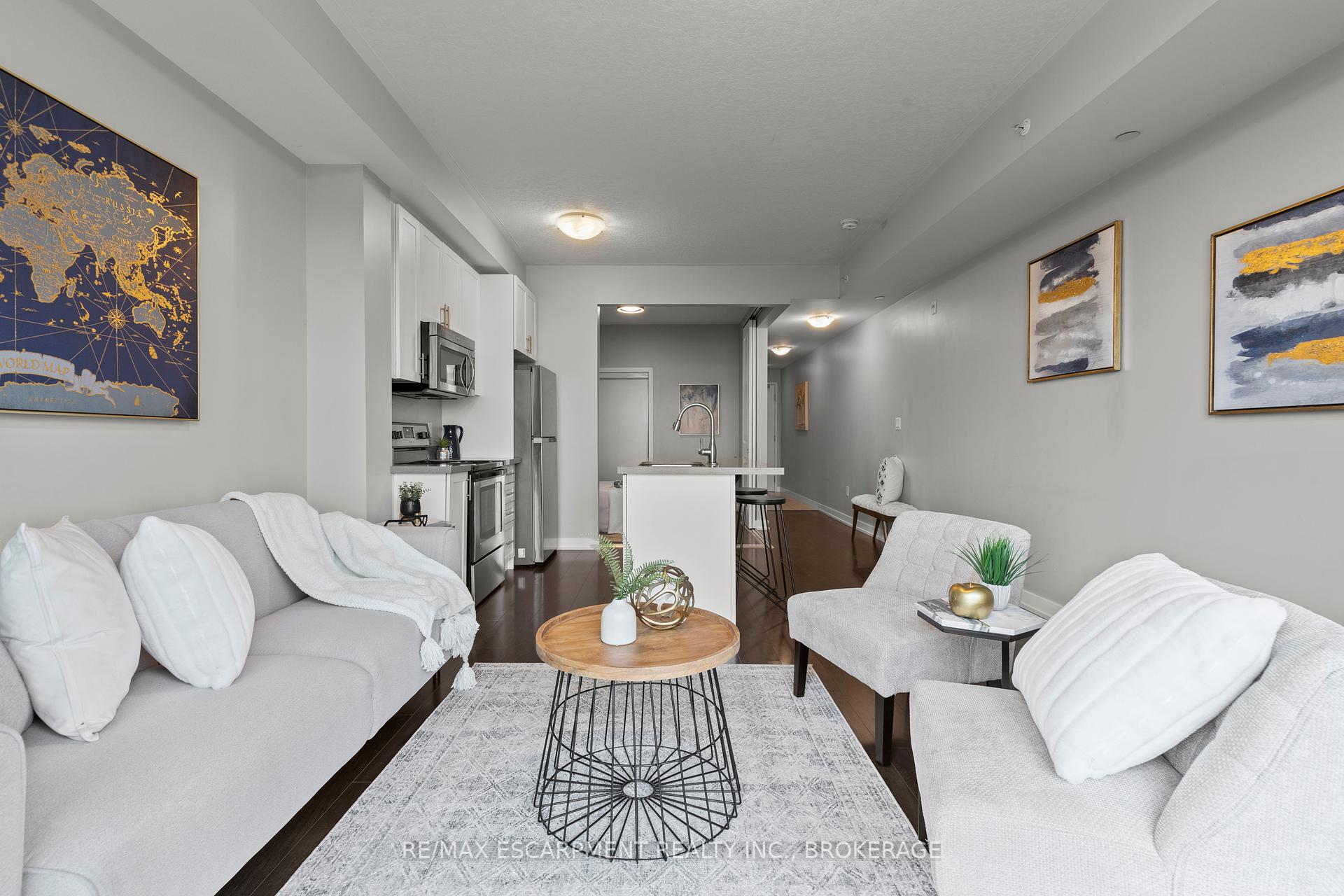 1 Bedroom Condo at 35 Southshore, Hamilton For sale