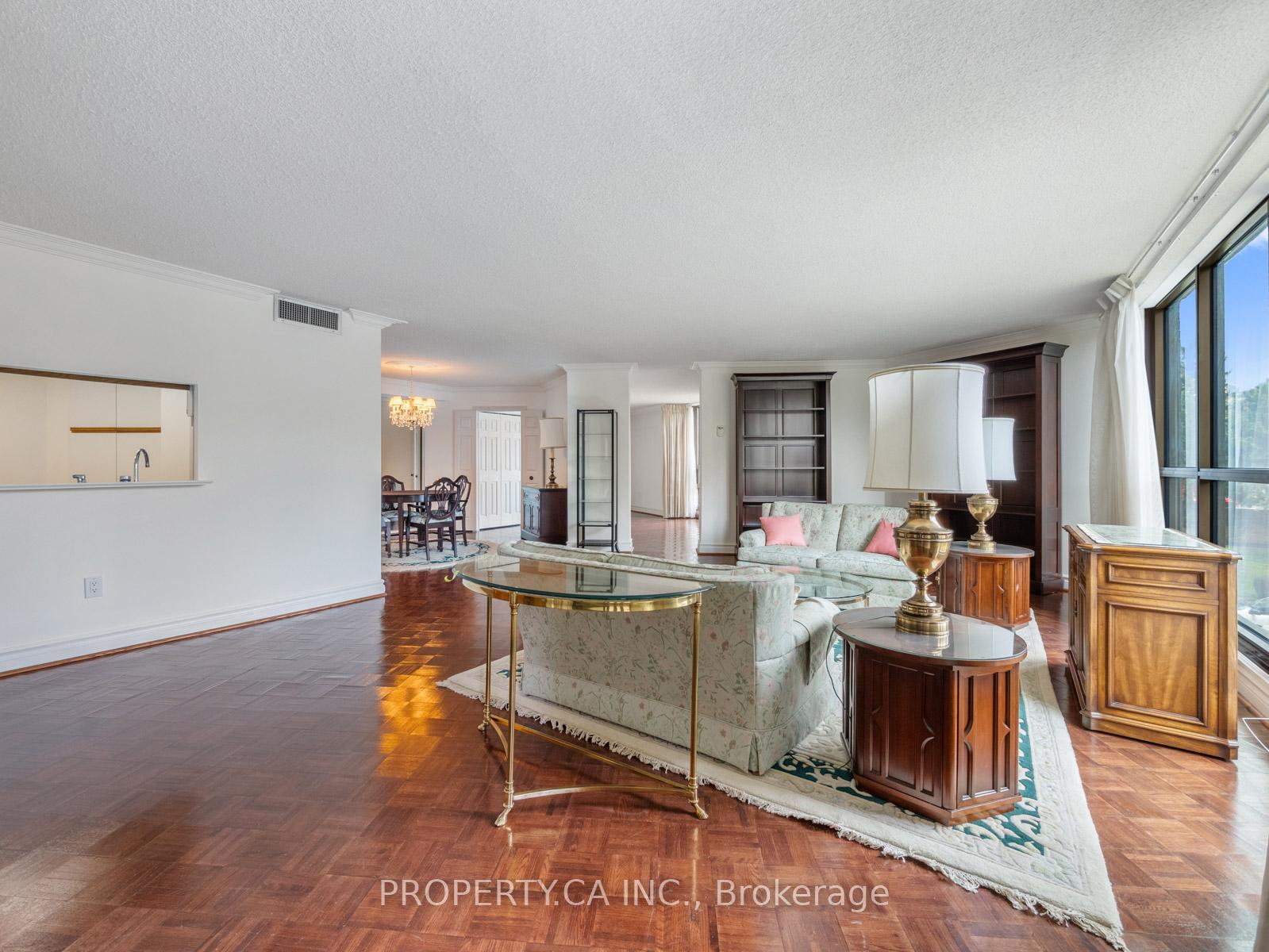 2 Bedrooms Condo at 2010 Islington,  Toronto For sale