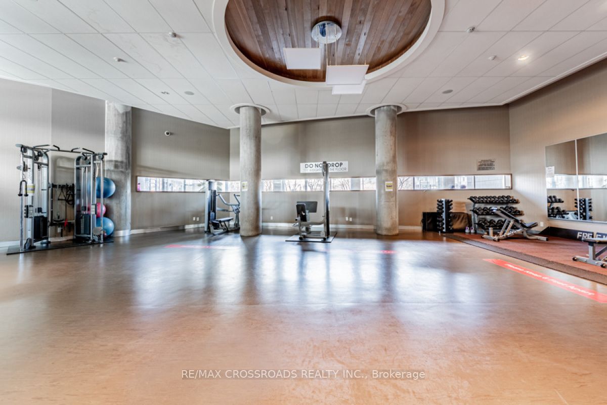 253 South Park Road, #909